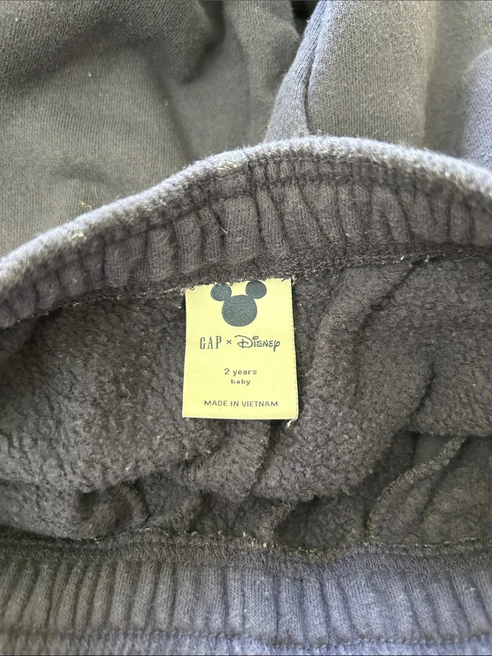 GAP cozy navy